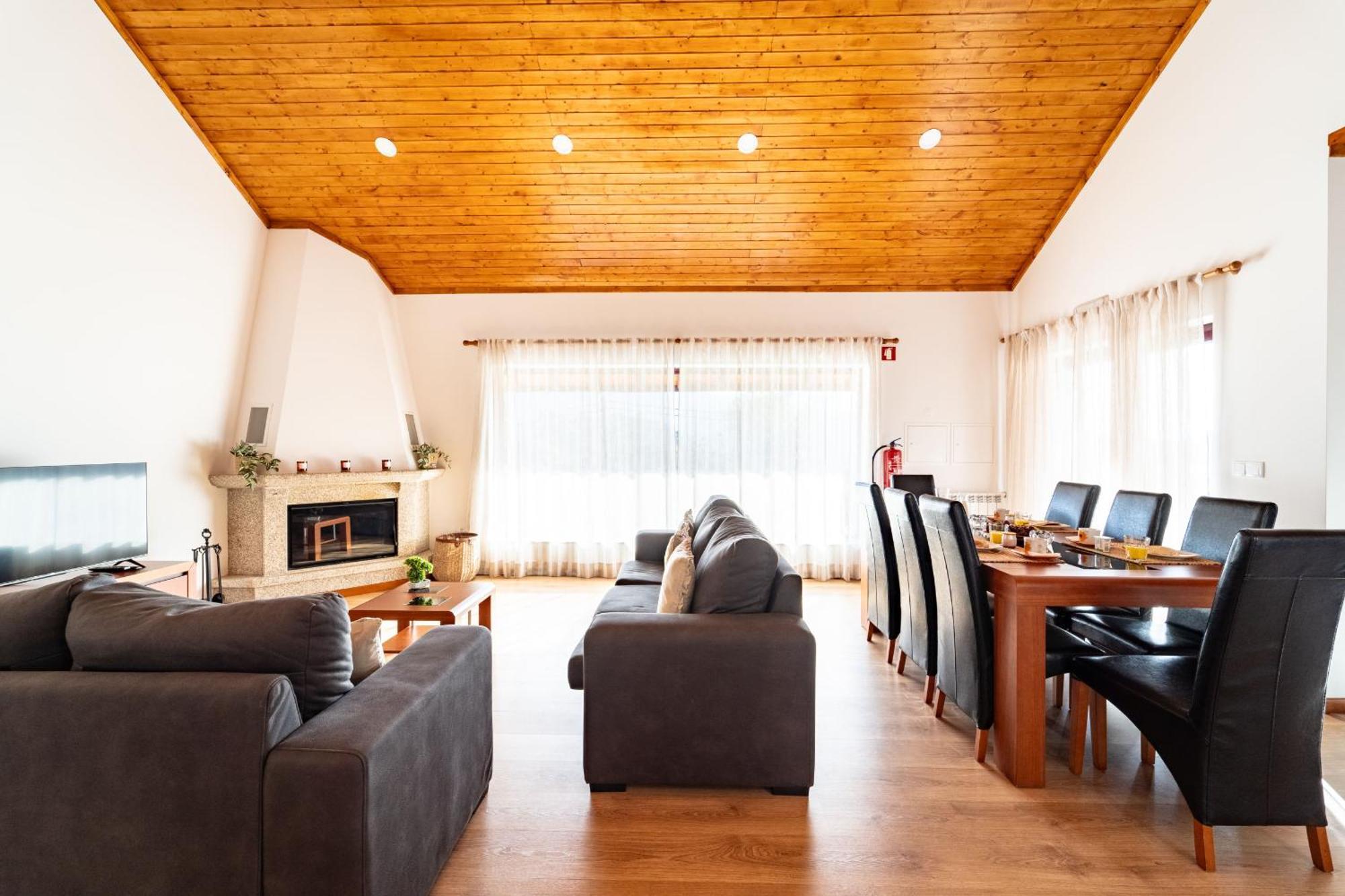 Assento Do Cavado By House And People Villa Valdosende Exterior photo