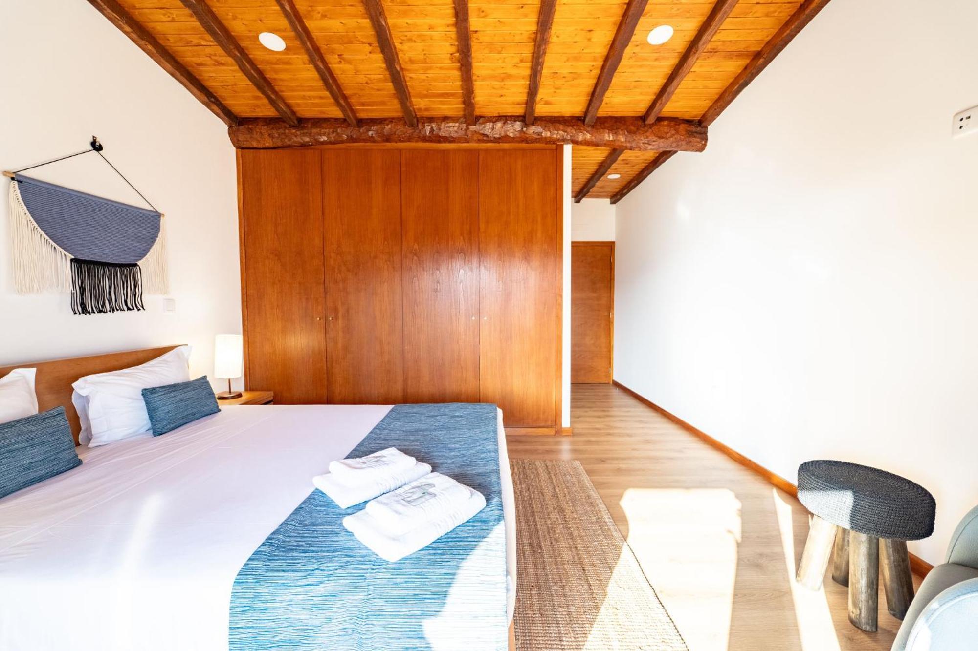 Assento Do Cavado By House And People Villa Valdosende Exterior photo